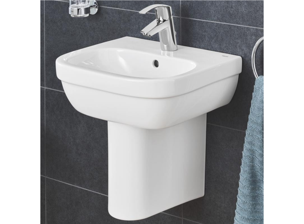 Vegghengt Servant Grohe Euro Ceramic + servantbatteri - 45 x 39.6 cm -